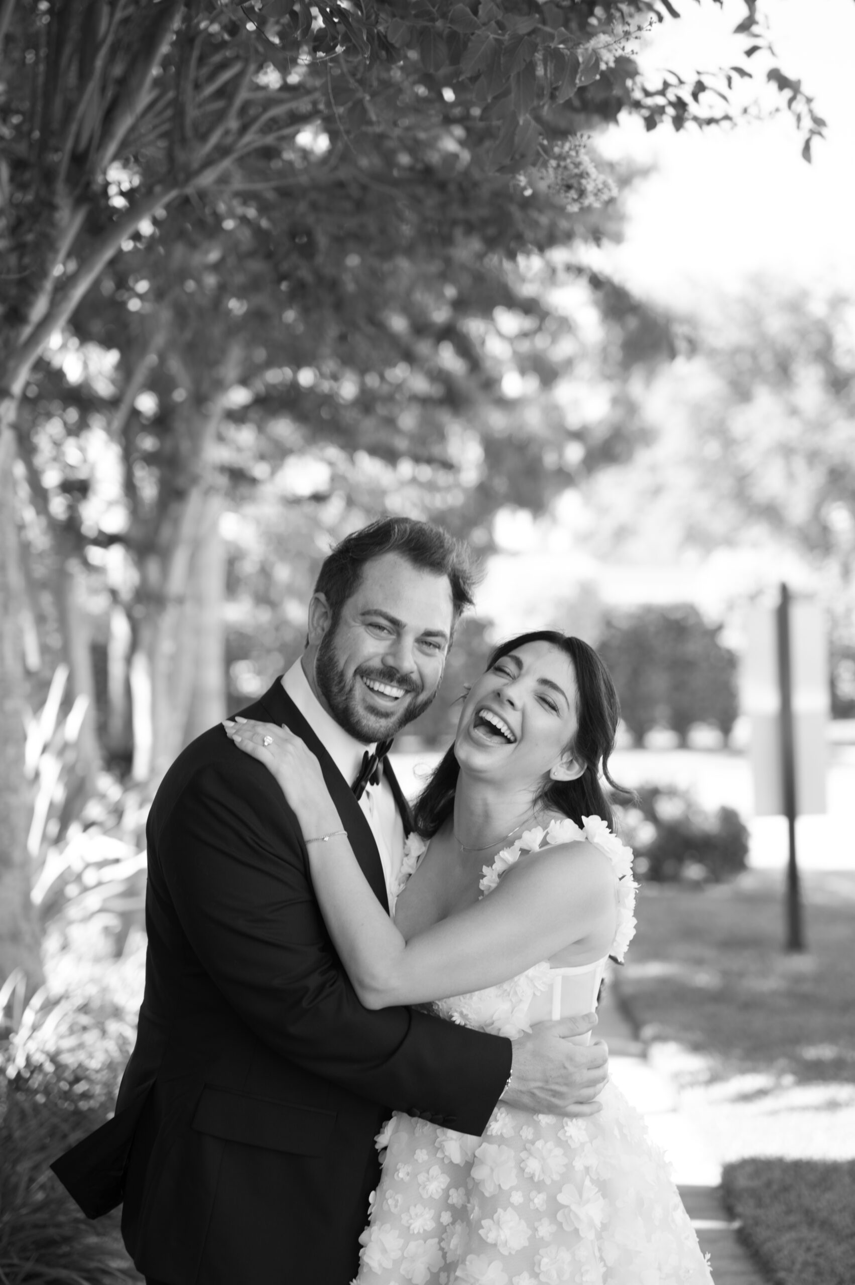top-5-engagement-photo-poses-that-never-go-out-of-style